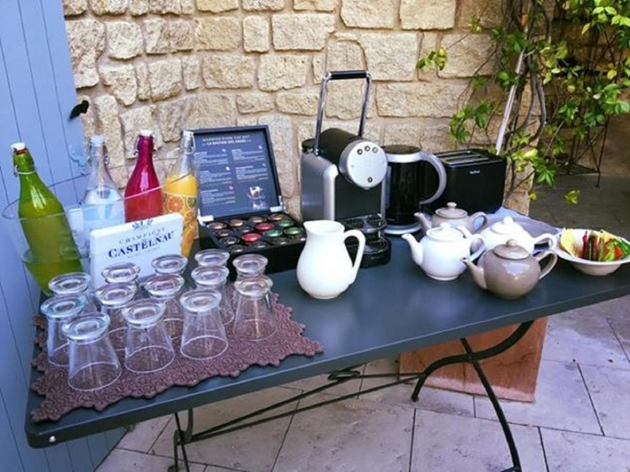 La Bastide Des Anges Hotel อาวีญง ภายนอก รูปภาพ