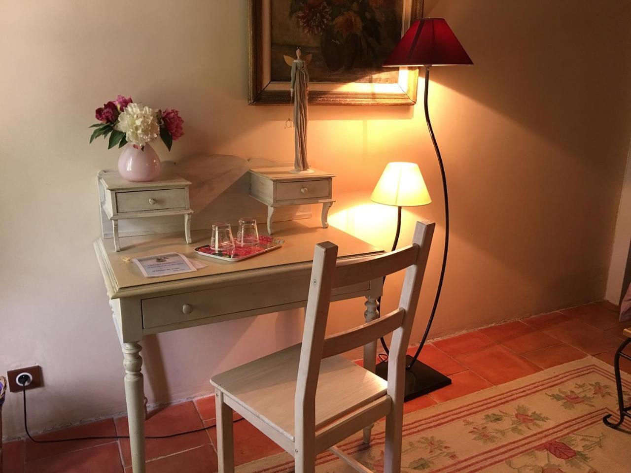 La Bastide Des Anges Hotel อาวีญง ภายนอก รูปภาพ