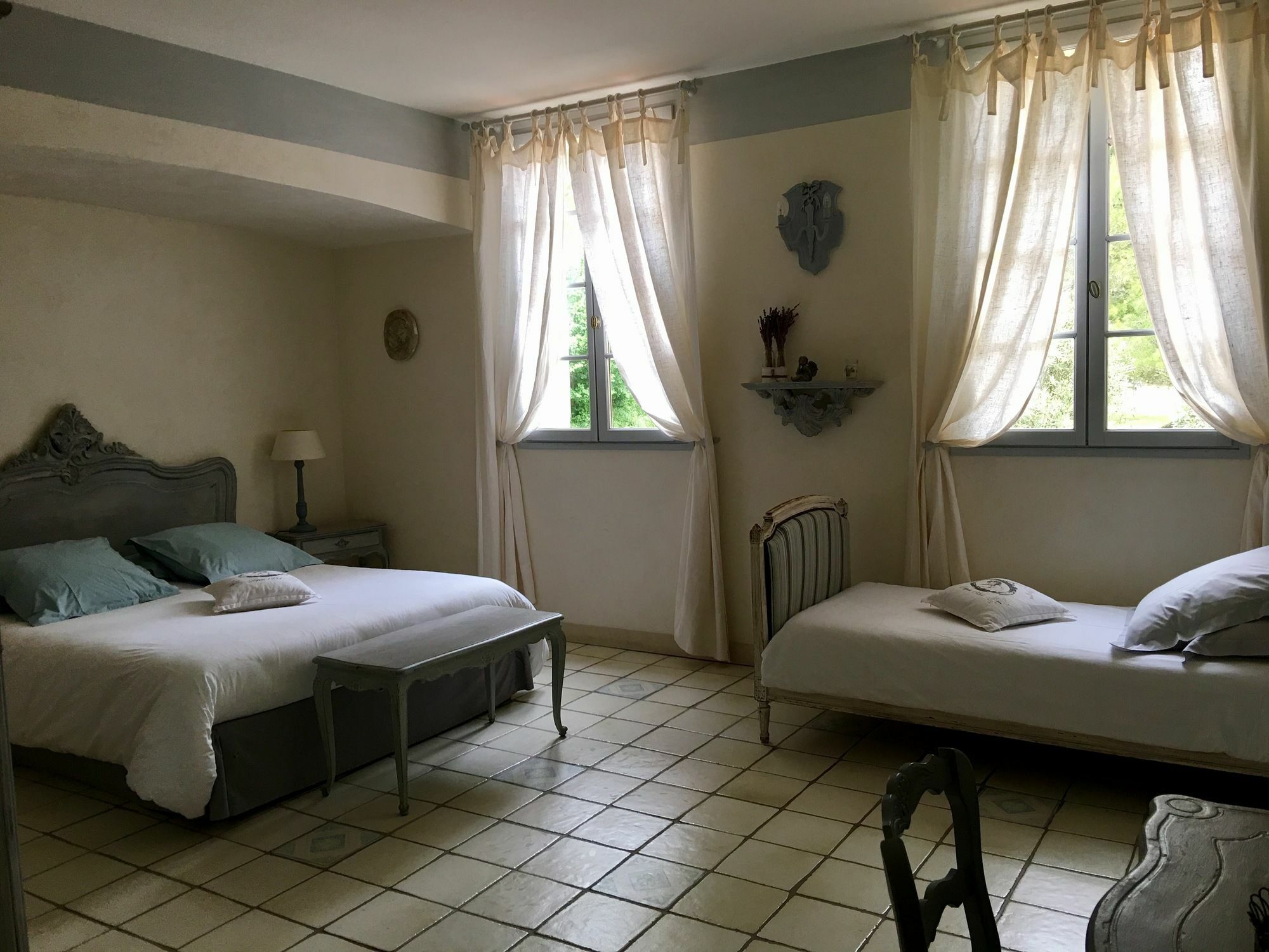 La Bastide Des Anges Hotel อาวีญง ภายนอก รูปภาพ